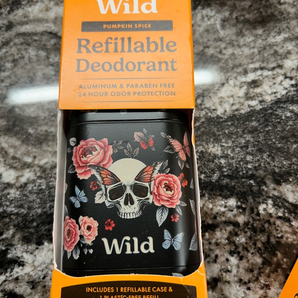 WILD Refillable Deodorant Case with Floral Design
